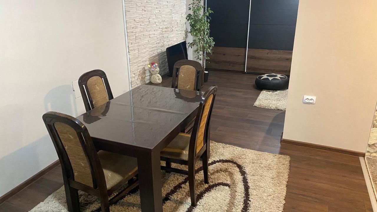 Arni Apartments Donja Vrezina エクステリア 写真